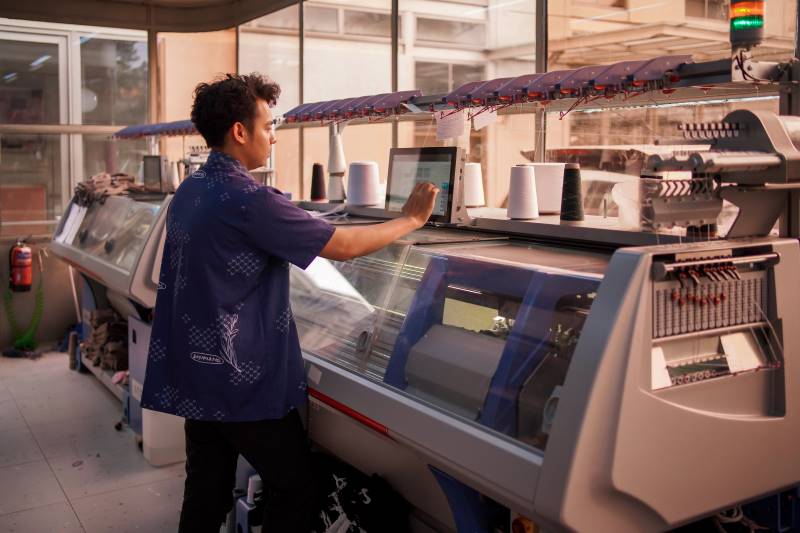 Teknologi Merajut Terbaru 2025