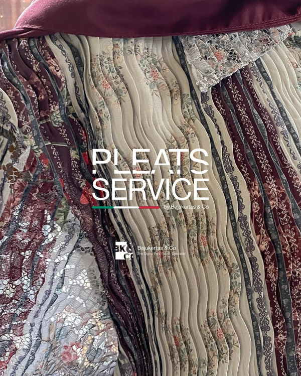 Take a look closer to our Pleast Service resil on printed fabric and brukat. #pleats #plisket #p