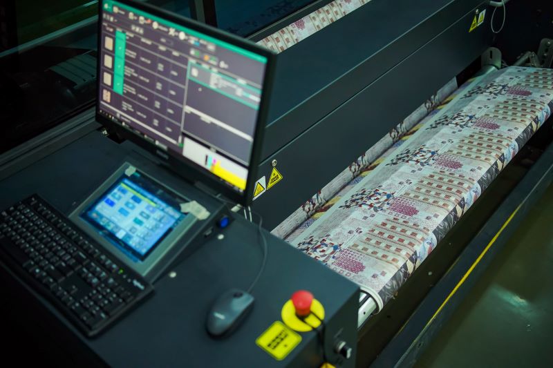 Mesin Sublim Printing Reggiani, Teknologi Canggih untuk Produksi Printing Kain Skala Besar - Bajukertas & Co